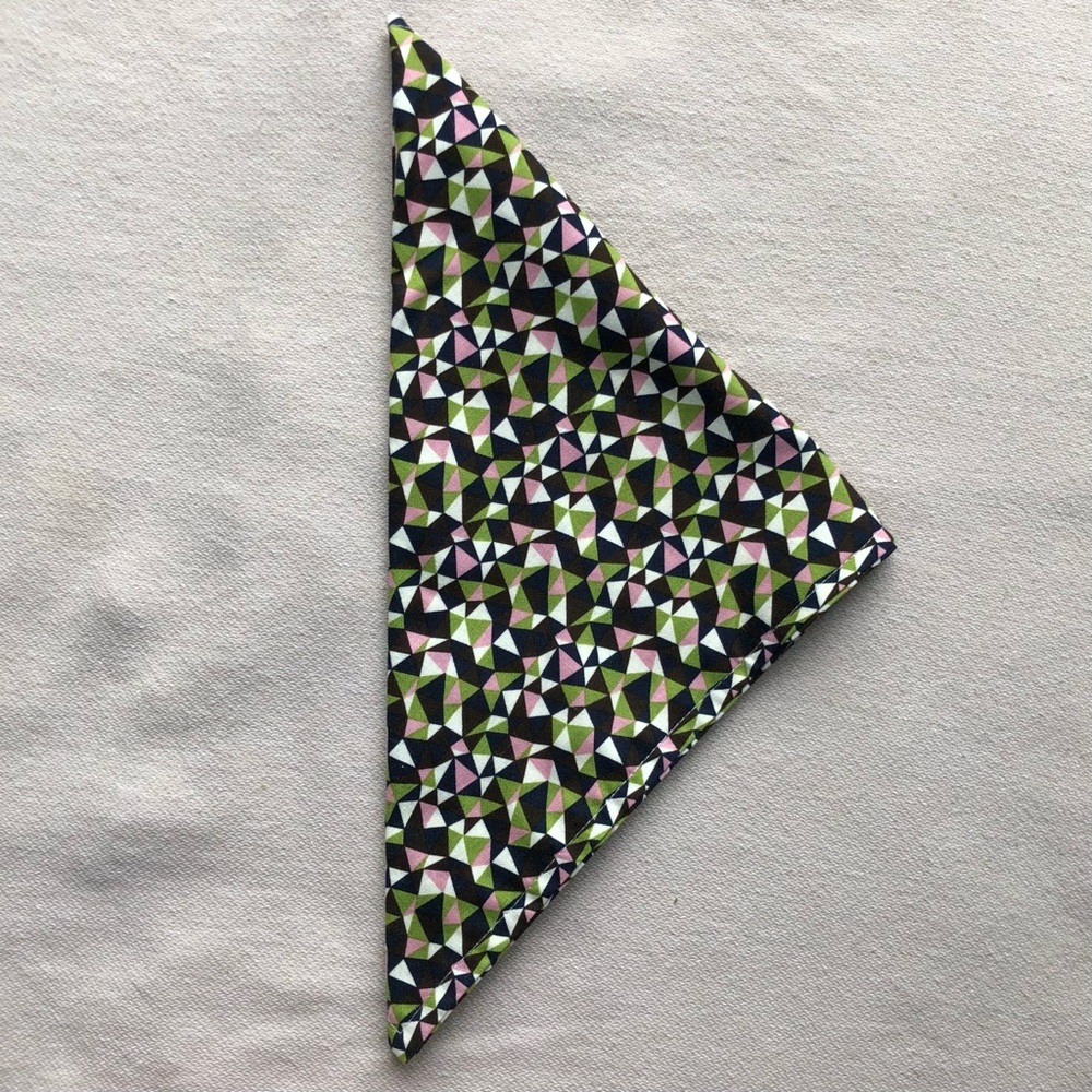 Geometric print handkerchief